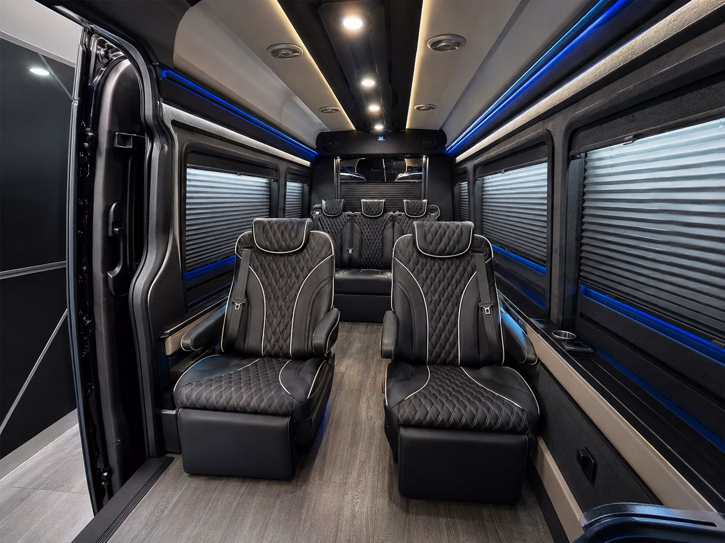 busrentalmaplegrove com lets you book hotel to msp shuttles from the arbor lakes corridor