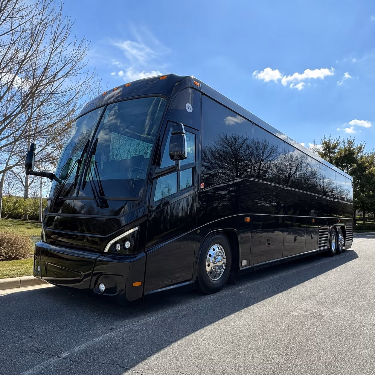 military personnel transfers and msp airport shuttles for maple grove area service members