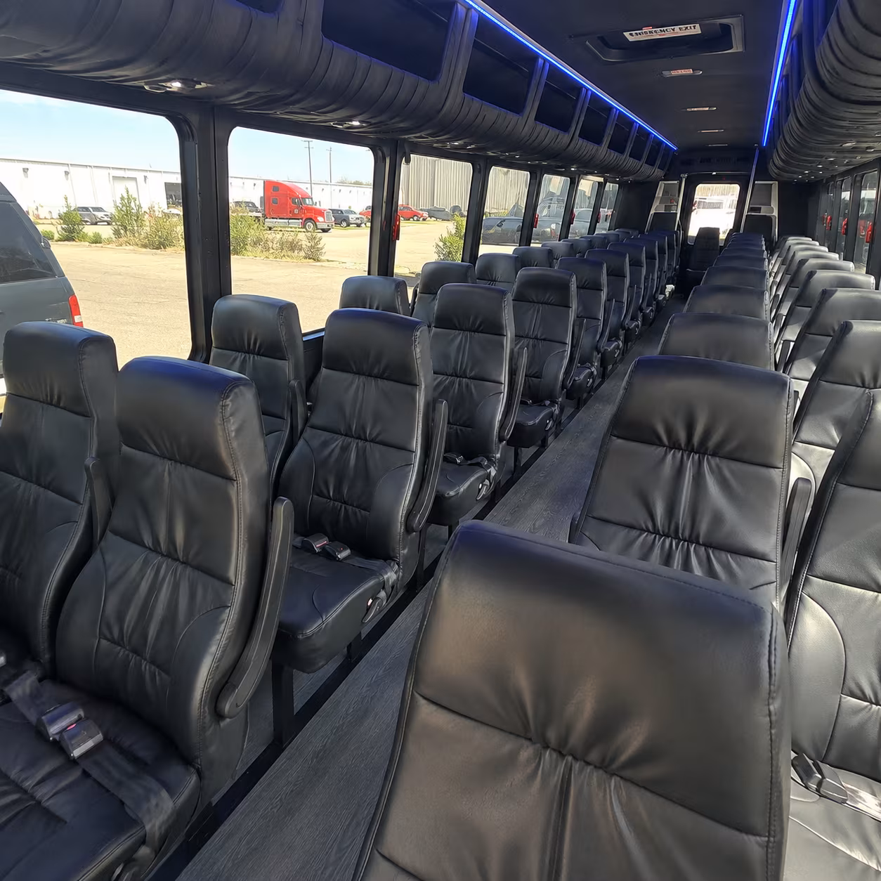 minibuses and charter buses to xcel energy center in st paul
