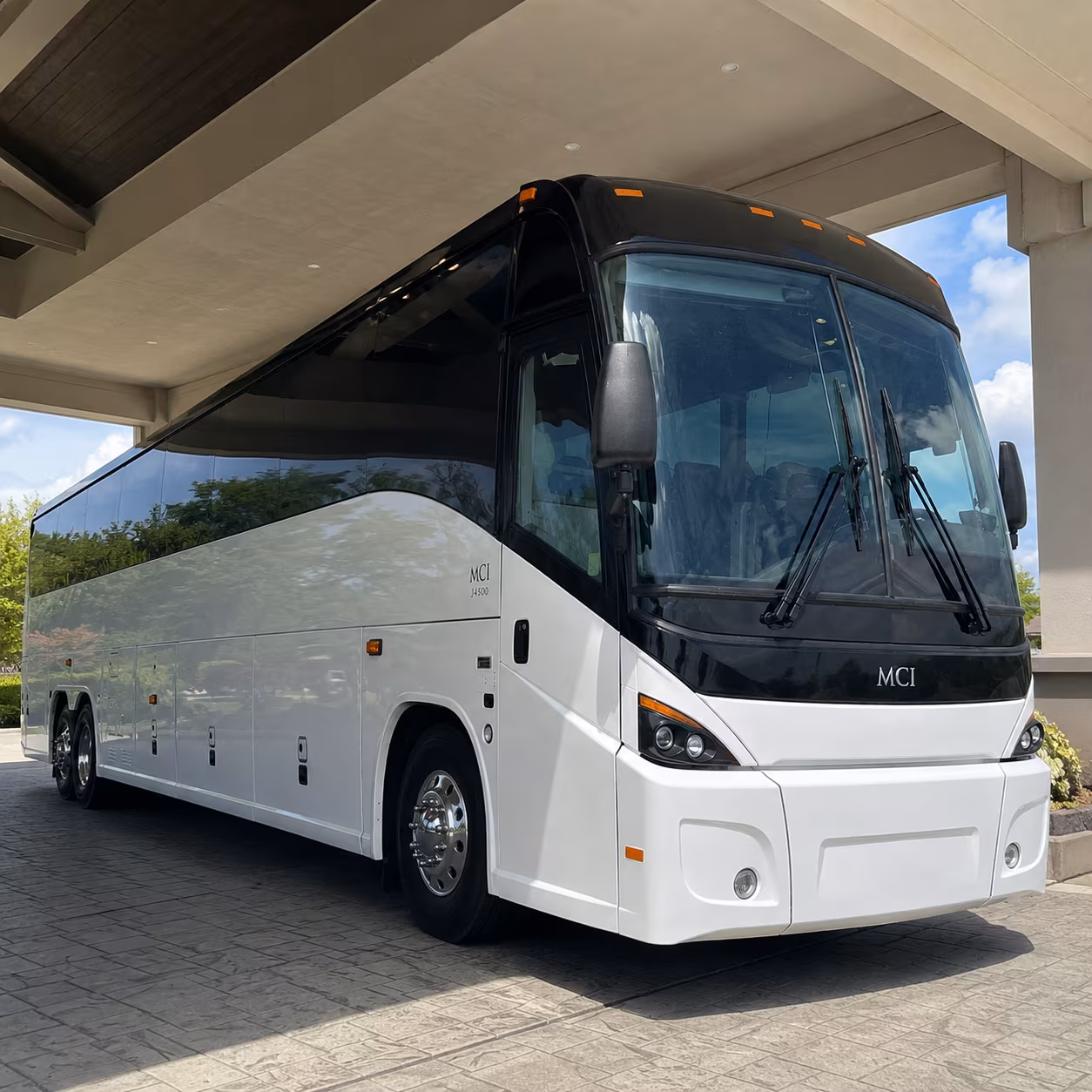 temporary project shuttles and seasonal workforce transportation in maple grove